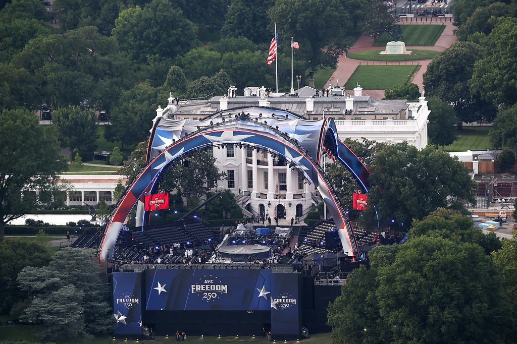 The arena is seen on the South Lawn of the White House from the Washington Monument ahead of the UFC Freedom 250 fight on Sunday, June 14, 2026, in Washington. (Win McNamee/Pool Photo via AP)