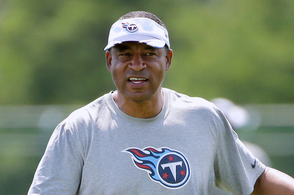 FILE - Tennessee Titans defensive coordinator Ray Horton, during an organized team activity at the team's NFL football training facility, June 10, 2015, in Nashville, Tenn. (AP Photo/Mark Humphrey, File)