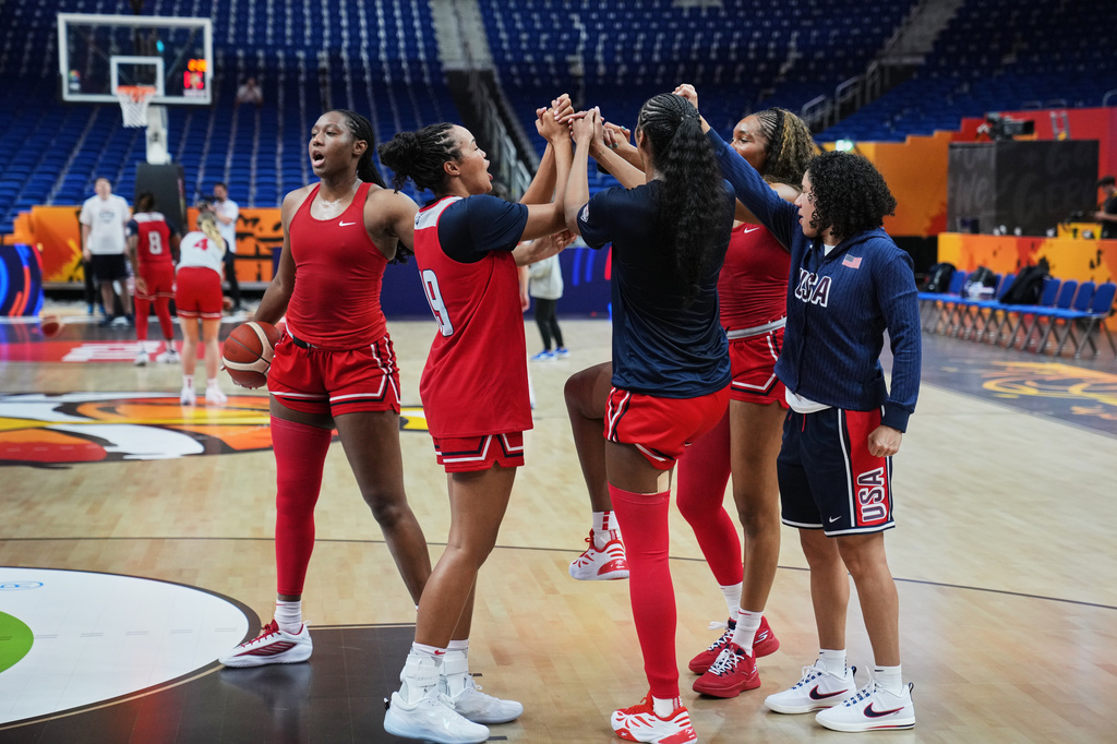United States women's basketball team practices during a training session ahead of the match between China and United States during the Women's Basketball World Cup in Berlin, Germany, Wednesday, Sept. 2, 2026. (AP Photo/Ebrahim Noroozi)