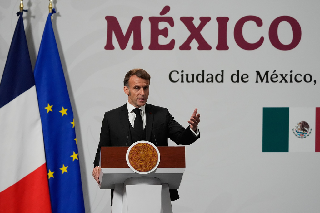 France's President Emmanuel Macron gives a joint news conference with Mexican President Claudia Sheinbaum at the National Palace in Mexico City, Friday, Nov. 7, 2025. (AP Photo/Marco Ugarte)