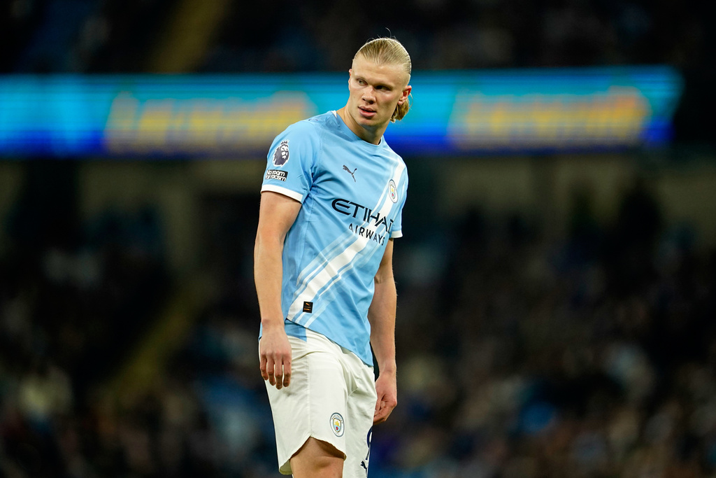 Manchester City's Erling Haaland looks on during the English Premier League soccer match between Manchester City and Nottingham Forest in Manchester, England, Wednesday, March 4, 2026. (AP Photo/Dave Thompson)