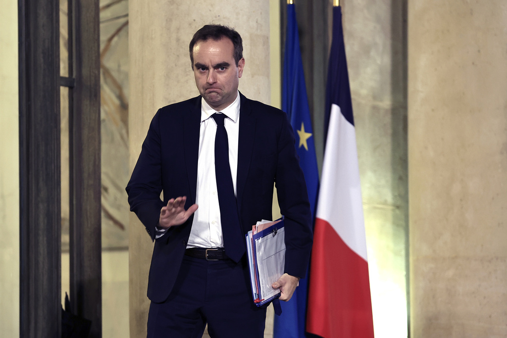 FILE - French Defense Minister Sebastien Lecornu waits at the Elysee Palace Thursday, Jan. 26, 2023 in Paris. (AP Photo/Aurelien Morissard, File)