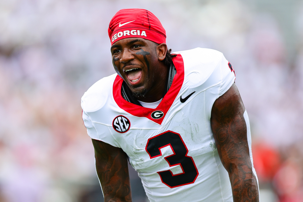Georgia running back Nate Frazier (3) reacts during warm ups before an NCAA college football game against Western Kentucky, Saturday, Sept. 12, 2026, in Athens, Ga. (AP Photo/Colin Hubbard)