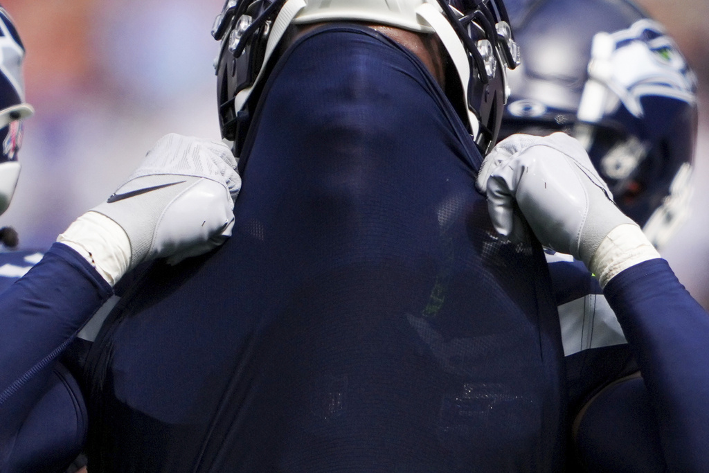 Seattle Seahawks cornerback Devon Witherspoon during the first half of an NFL football game against the San Francisco 49ers, Sunday, Sept. 7, 2025, in Seattle. (AP Photo/Lindsey Wasson)