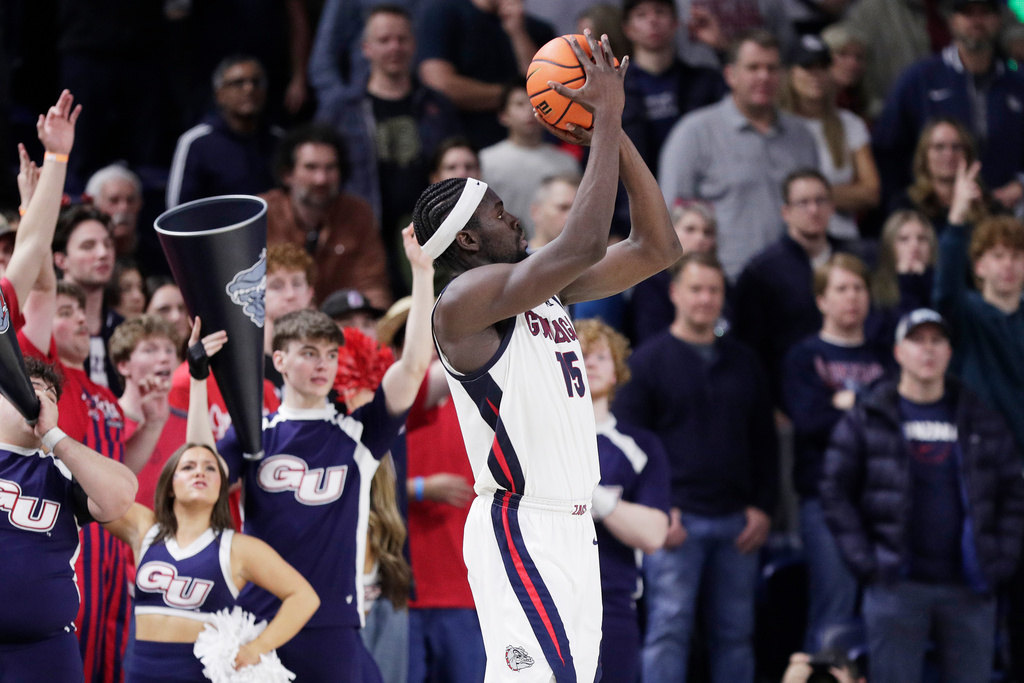 Gonzaga forward Graham Ike shoots during the second half of an NCAA college basketball game against Saint Mary's, Saturday, Jan. 31, 2026, in Spokane, Wash. (AP Photo/Young Kwak)