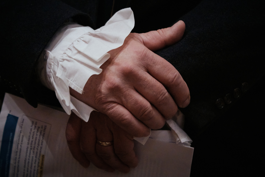 A man prepares to orates selected readings from Thomas Paine's Common Sense during an event commemorating the 250th anniversary of the pamphlet's publication at the Fraunces Tavern Museum on Saturday, Jan. 10, 2026, in New York. (AP Photo/Andres Kudacki)