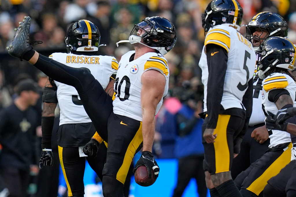 Pittsburgh Steelers linebacker T.J. Watt (90) reacts after a turnover on New Orleans Saints quarterback Tyler Shough (6) was overturned on a flag during an NFL football game in Saint-Denis, outside Paris, Sunday, Oct. 25, 2026. (AP Photo/Steve Luciano)