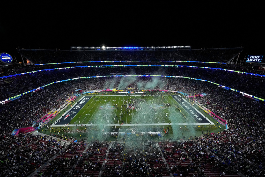 The Seattle Seahawks celebrate after defeating the New England Patriots in the NFL Super Bowl 60 football game, Sunday, Feb. 8, 2026, in Santa Clara, Calif. (AP Photo/Godofredo A. V&aacute;squez)