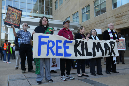 Immigrant activists rally outside of the United States District Court District of Maryland ahead of an evidentiary hearing where attorneys for Kilmar Abrego Garcia will seek his immediate release from immigration detention, Friday, Oct. 10, 2025, in Greenbelt, Md. (AP Photo/Stephanie Scarbrough) Immigrant activists rally outside of the United States District Court District of Maryland ahead of an evidentiary hearing where attorneys for Kilmar Abrego Garcia will seek his immediate release from immigration detention, Friday, Oct. 10, 2025, in Greenbelt, Md. (AP Photo/Stephanie Scarbrough)