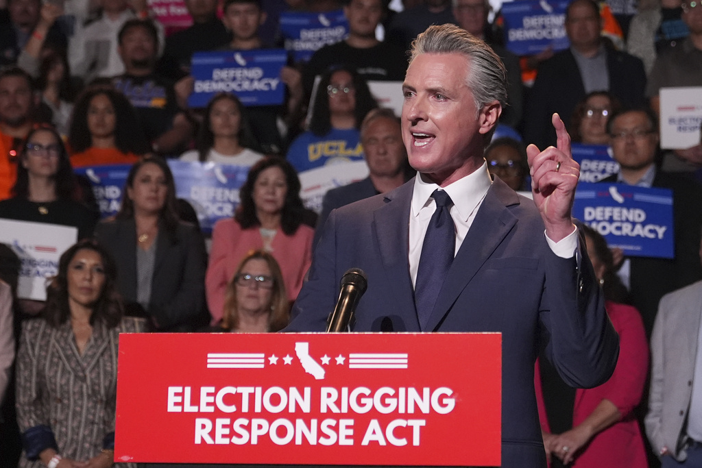 California Gov. Gavin Newsom speaks during a news conference Thursday, Aug. 14, 2025, in Los Angeles. (AP Photo/Marcio Jose Sanchez)