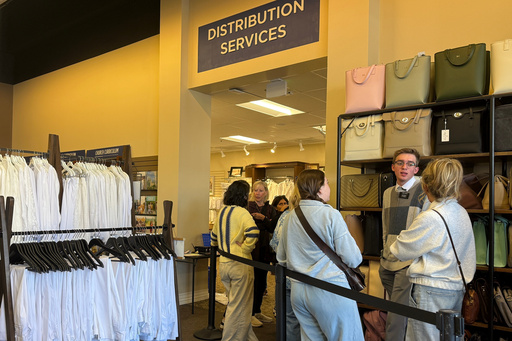 Members of The Church of Jesus Christ of Latter-day Saints shop for new sleeveless sacred garments at Deseret Book in Salt Lake City on Tuesday, Oct. 28, 2025. (AP Photo/Hannah Schoenbaum) Members of The Church of Jesus Christ of Latter-day Saints shop for new sleeveless sacred garments at Deseret Book in Salt Lake City on Tuesday, Oct. 28, 2025. (AP Photo/Hannah Schoenbaum)