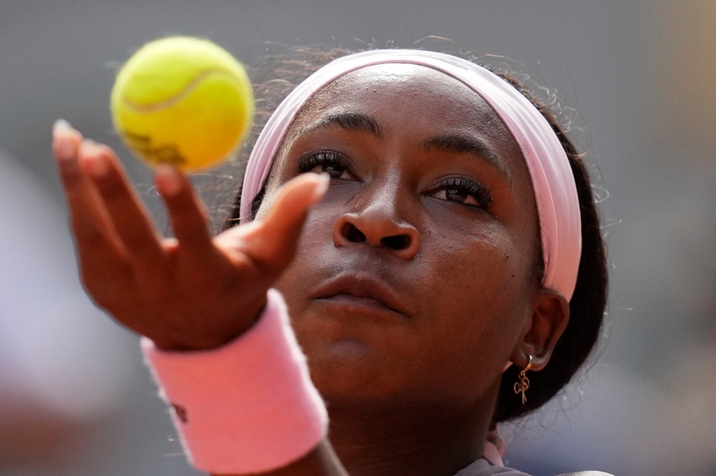 Coco Gauff of the U.S. serves to Anastasia Potapova of Austria during their third round women's singles tennis match at the French Open tennis tournament in Paris, Saturday, May 30, 2026. (AP Photo/Christophe Ena)