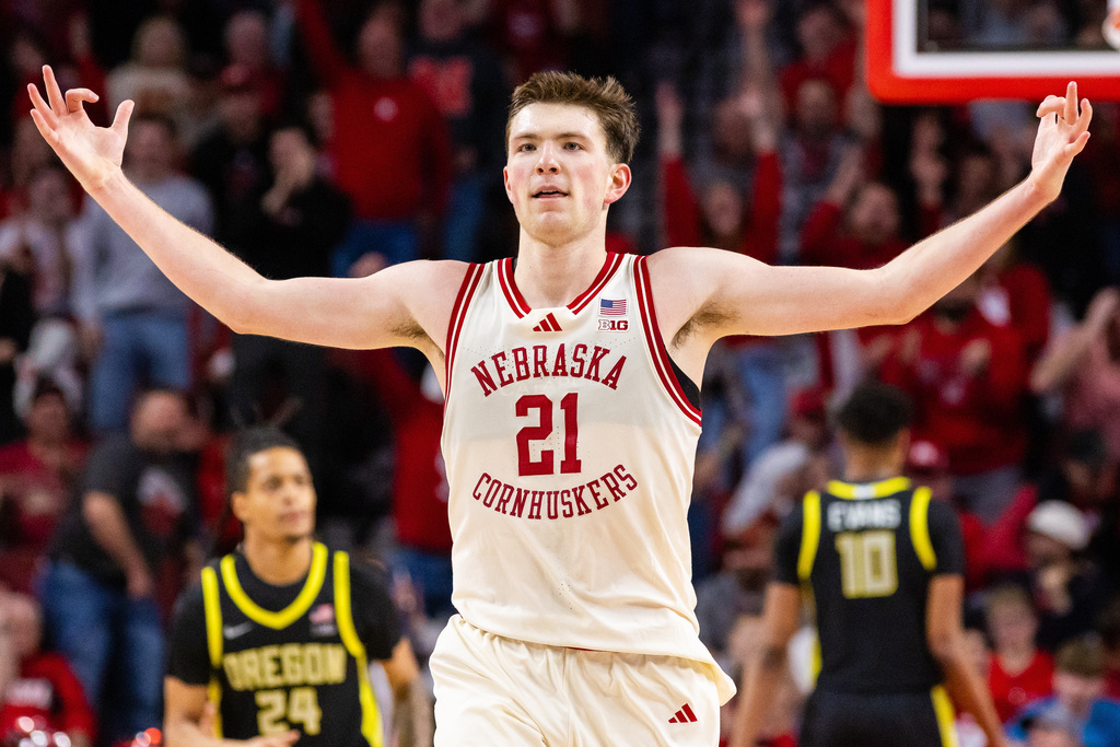 Nebraska forward Pryce Sandfort (21) celebrates after scoring against Oregon during the second half of an NCAA college basketball game, Tuesday, Jan. 13, 2026, in Lincoln, Neb. (AP Photo/Bonnie Ryan)