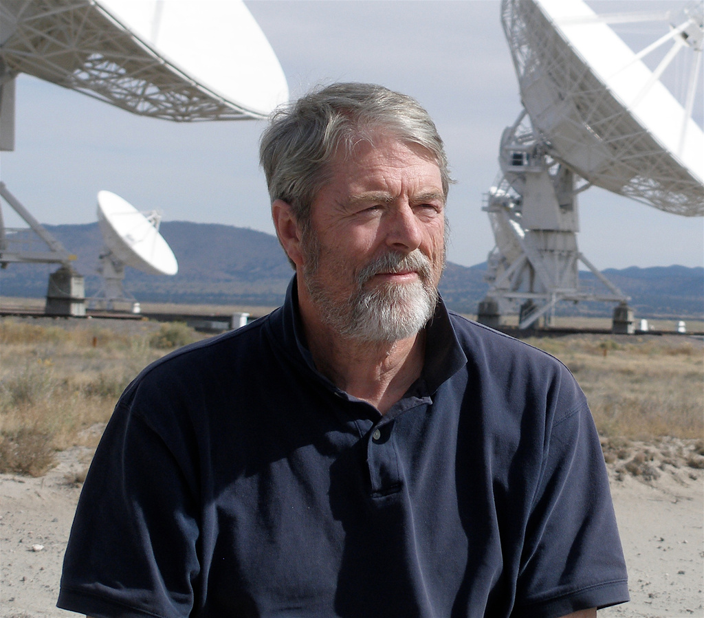 This photo provided by Jae Ko shows sculptor Jim Sanborn in Magdalena, N.M., 1995. (Jae Ko via AP)