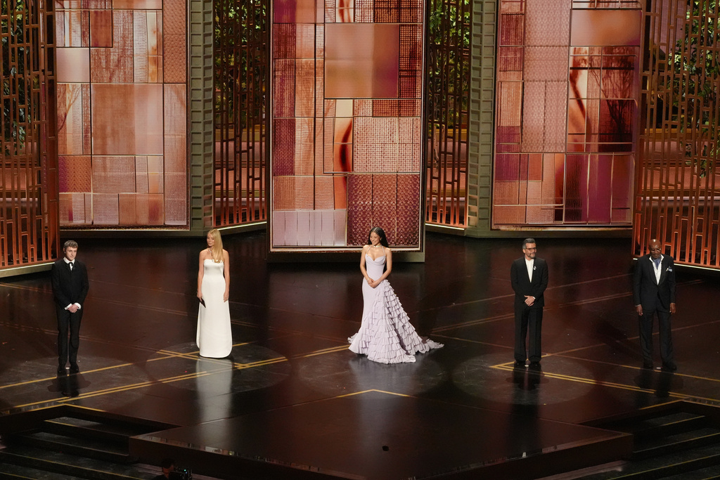 Paul Mescal, from far left, Gwyneth Paltrow, Chase Infiniti, Wagner Moura, and Delroy Lindo present the award for best casting during the Oscars on Sunday, March 15, 2026, at the Dolby Theatre in Los Angeles. (AP Photo/Chris Pizzello)