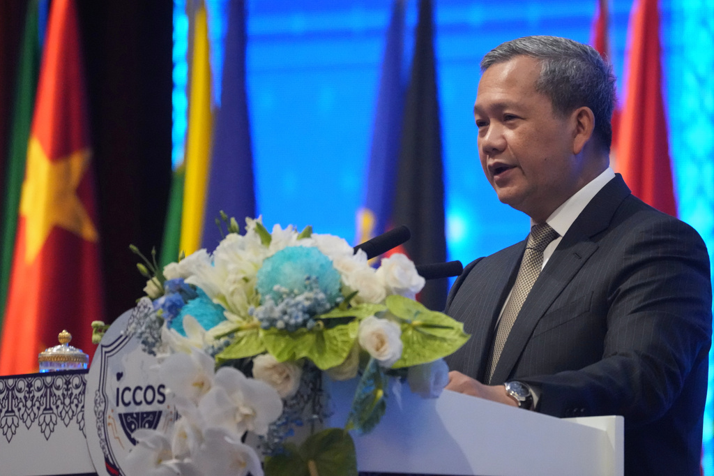 Cambodian Prime Minister Hun Manet delivers a speech during the opening an international conference on combating online scams in Phnom Penh, Cambodia, Wednesday, Sept. 23, 2026. (AP Photo/Heng Sinith)