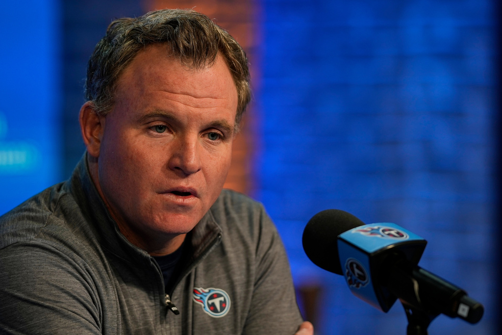 Tennessee Titans general manager Mike Borgonzi speaks during a news conference at the NFL football team's training facility Monday, Oct. 13, 2025, in Nashville, Tenn. (AP Photo/George Walker IV)