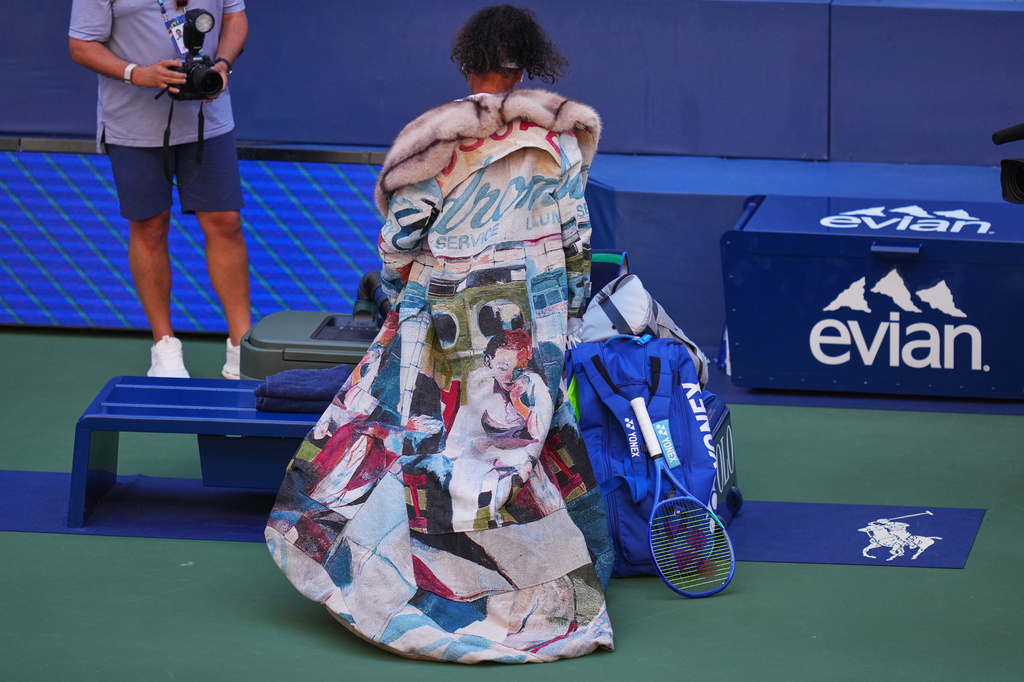 Naomi Osaka, of Japan, arrives for a match against Elena Rybakina, of Kazakhstan, during the fourth round of the U.S. Open tennis championships, Monday, Sept. 7, 2026, in New York. (AP Photo/Kirsty Wigglesworth)