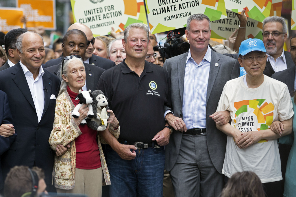 FILE - French Foreign Minister Laurent Fabius, from left, primatologist Jane Goodall, former U.S. Vice President Al Gore, New York Mayor Bill de Blasio and U.N. Secretary General Ban Ki-moon participate in the People's Climate March in New York, Sept. 21, 2014. (AP Photo/Craig Ruttle, File)