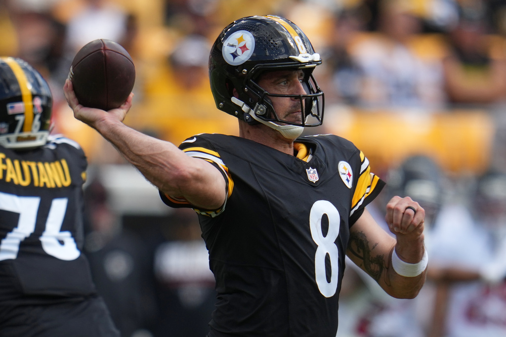 Pittsburgh Steelers quarterback Aaron Rodgers (8) looks to pass during an NFL football game against the Atlanta Falcons, Sunday, Sept. 13, 2026, in Pittsburgh. (AP Photo/Gene J. Puskar)
