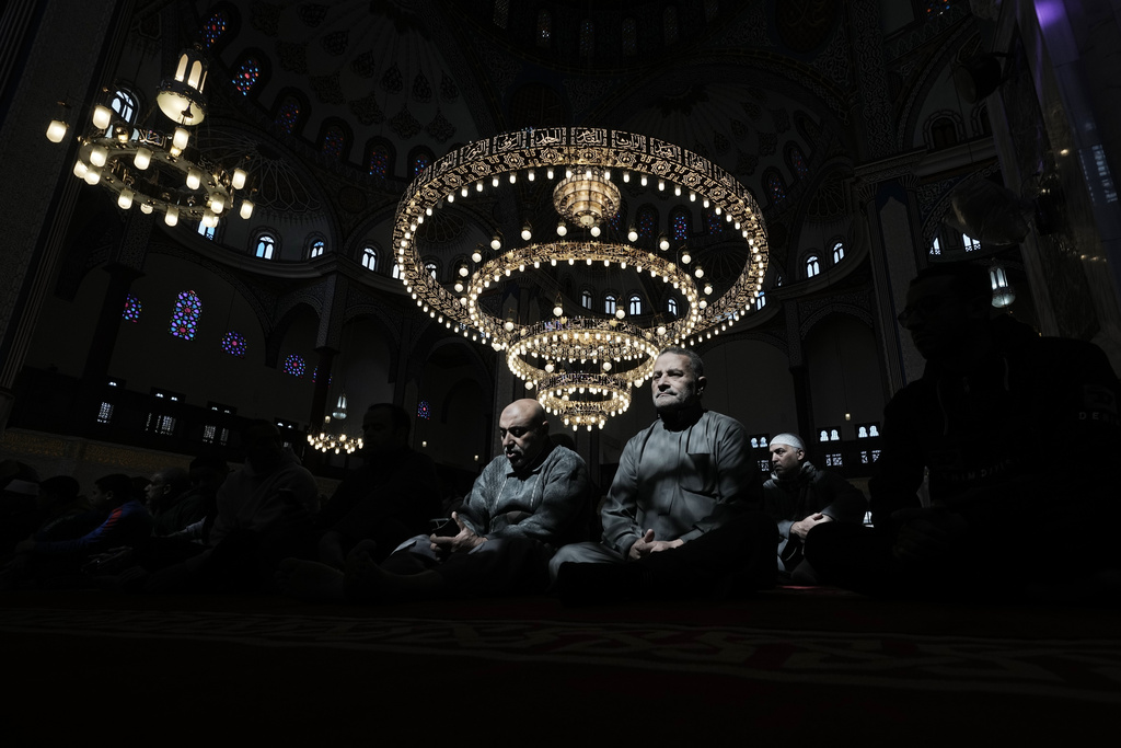 Worshippers attend Friday prayers during the Muslim fasting month of Ramadan at Al Rahman mosque, in Cairo, Egypt, Friday, Feb. 20, 2026. (AP Photo/Amr Nabil)