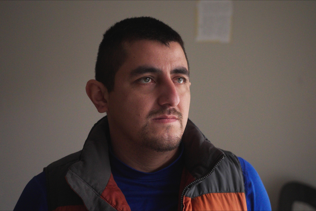 Alberto Castañeda Mondragón poses for a portrait at an apartment Wednesday, Feb. 4, 2026, in St. Paul, Minn. (AP Photo/Mark Vancleave)