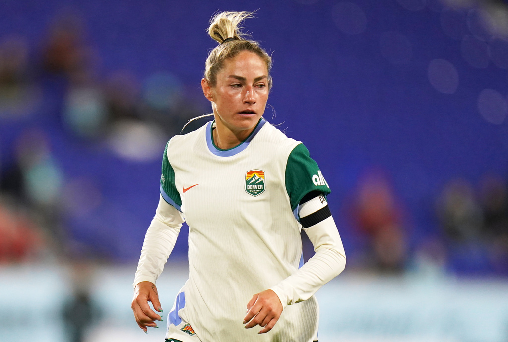 FILE - Denver Summit FC forward Janine Sonis looks on during a NWSL soccer match against Gotham FC, March 25, 2026 in Harrison, N.J. (AP Photo/Vera Nieuwenhuis, File)