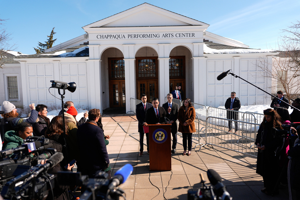Rep. Robert Garcia, D-Calif. Speaks outside the Chappaqua Performing Arts Center before the arrival of former Secretary of State Hillary Clinton who is testifying before U.S. House lawmakers as part of a congressional investigation into convicted sex offender Jeffrey Epstein, Thursday, Feb. 26, 2026, in Chappaqua, N.Y. (AP Photo/Yuki Iwamura)