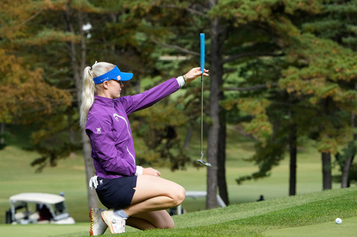 Charley Hull of the World team looks at line up a putt on the third hole during the pool B match against South Korea for day two of the LPGA International Crown golf tournament at the New Korea Country Club in Goyang, South Korea, Friday, Oct. 24, 2025. (AP Photo/Ahn Young-joon) Charley Hull of the World team looks at line up a putt on the third hole during the pool B match against South Korea for day two of the LPGA International Crown golf tournament at the New Korea Country Club in Goyang, South Korea, Friday, Oct. 24, 2025. (AP Photo/Ahn Young-joon)