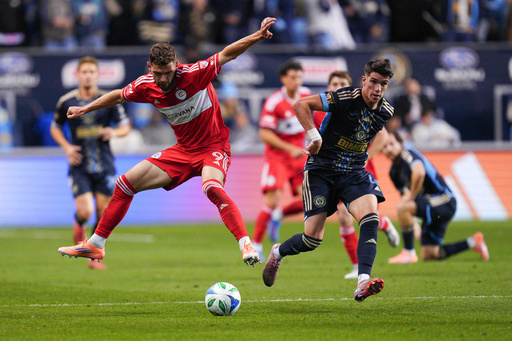Chicago Fire's Hugo Cuypers, left, plays the ball past Philadelphia Union's Jovan Lukic, right, in the first half of Game 1 in the first round of MLS soccer's Eastern Conference playoffs, Sunday, Oct. 26, 2025, in Chester, Pa. (AP Photo/Derik Hamilton) Chicago Fire's Hugo Cuypers, left, plays the ball past Philadelphia Union's Jovan Lukic, right, in the first half of Game 1 in the first round of MLS soccer's Eastern Conference playoffs, Sunday, Oct. 26, 2025, in Chester, Pa. (AP Photo/Derik Hamilton)