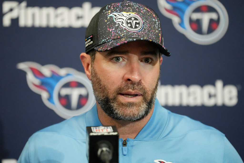 Tennessee Titans head coach Brian Callahan talks during a news conference after an NFL football game against the Arizona Cardinals Sunday, Oct. 5, 2025, in Glendale, Ariz. (AP Photo/Ross D. Franklin)