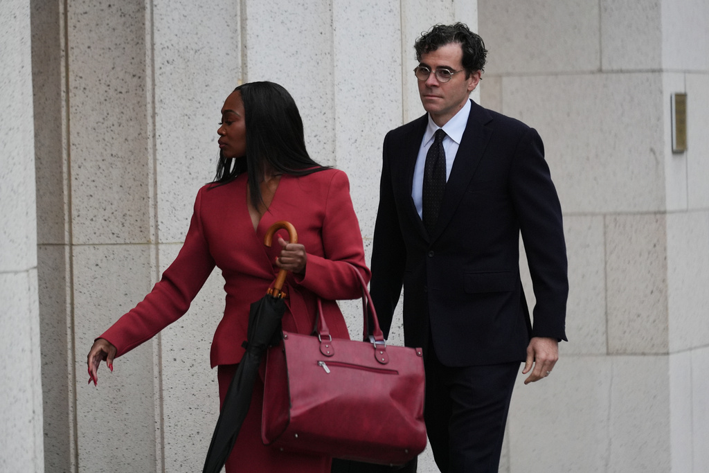 Adam Mosseri, CEO of Instagram, arrives in court to testify in a landmark social media case that seeks to hold tech companies responsible for harms to children, Wednesday, Feb. 11, 2026, in Los Angeles. (AP Photo/Damian Dovarganes)