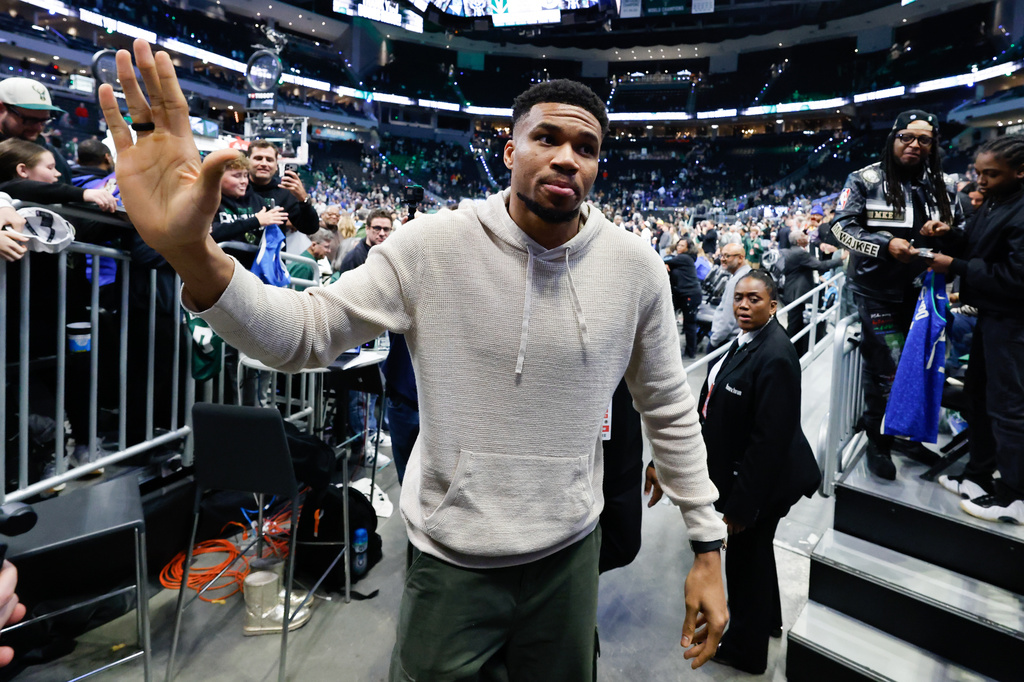 FILE - Milwaukee Bucks forward Giannis Antetokounmpo walks off the court after an NBA basketball game against the Brooklyn Nets, Friday, April 10, 2026, in Milwaukee. (AP Photo/Jeffrey Phelps, File)