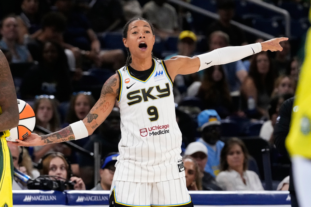 Chicago Sky guard Natasha Cloud calls her teammates during the second half of a WNBA basketball game against the Seattle Storm Wednesday, July 15, 2026, in Chicago. (AP Photo/Nam Y. Huh)