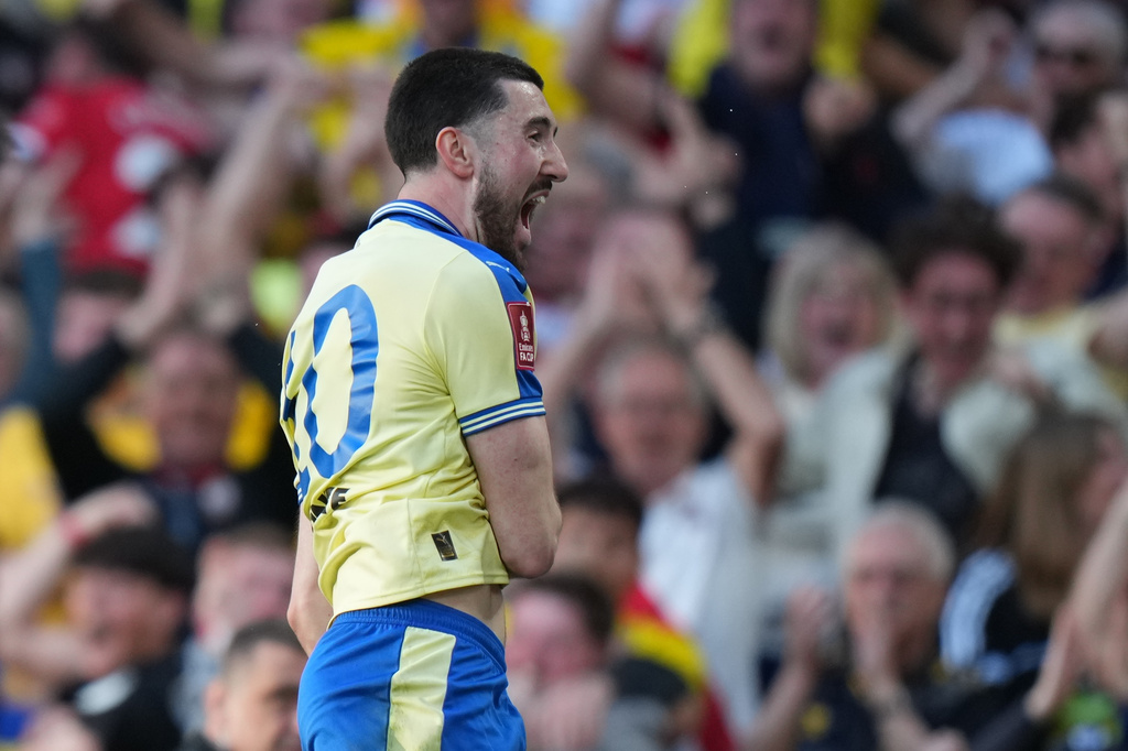 Southampton's Finn Azaz celebrates after scoring during the FA Cup semifinal soccer match between Manchester City and Southampton in Manchester, England, Saturday, April 25, 2026. (AP Photo/Alastair Grant)