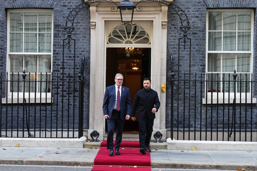 Britain's Prime Minister Keir Starmer and Ukraine's President Volodymyr Zelenskyy leave 10 Downing Street in London, Friday, Oct. 24, 2025 for a meeting of the so-called "coalition of the willing".(AP Photo/Kirsty Wigglesworth) Britain's Prime Minister Keir Starmer and Ukraine's President Volodymyr Zelenskyy leave 10 Downing Street in London, Friday, Oct. 24, 2025 for a meeting of the so-called "coalition of the willing".(AP Photo/Kirsty Wigglesworth)