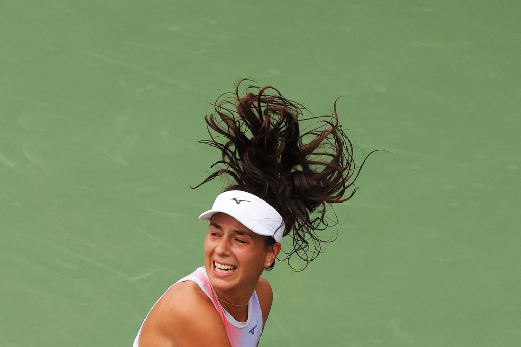 Lucrezia Stefanini, of Italy, competes against Dayana Yastremska, of Ukraine, during the first round of the U.S. Open tennis championships, Sunday, Aug. 30, 2026, in New York. (AP Photo/Andres Kudacki)