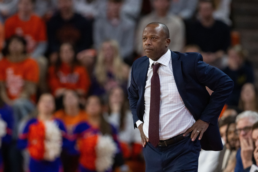 Boston College fires basketball coach Earl Grant. Eagles will seek 5th coach since last NCAA berth