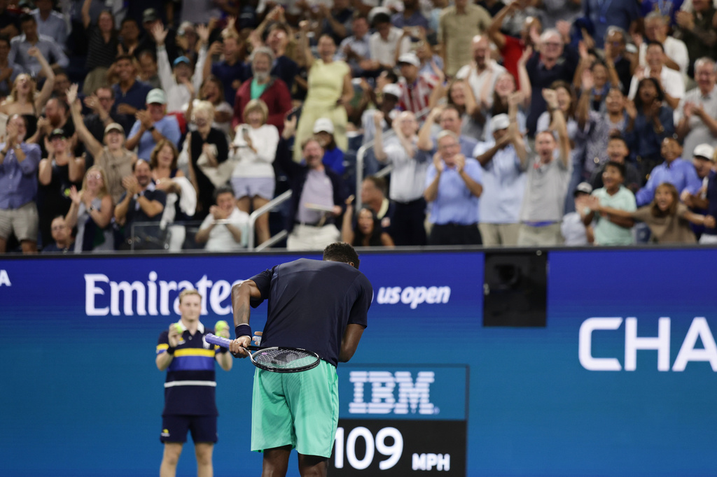 Gael Monfils, of France, takes a bow after winning a point against Adolfo Daniel Vallejo, of Paraguay, during the first round of the U.S. Open tennis championships Tuesday, Sept. 1, 2026, in New York. (AP Photo/Adam Hunger)