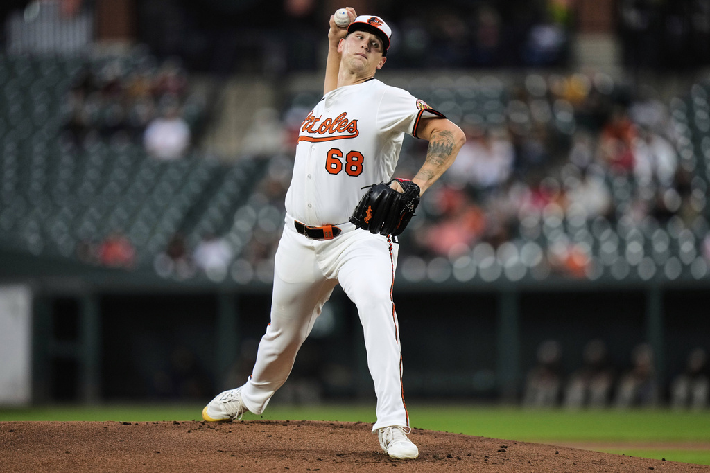 Baltimore Orioles starting pitcher Tyler Wells (68) delivers during the first inning of a baseball game against the Pittsburgh Pirates, Wednesday, Sept. 10, 2025, in Baltimore. (AP Photo/Stephanie Scarbrough)