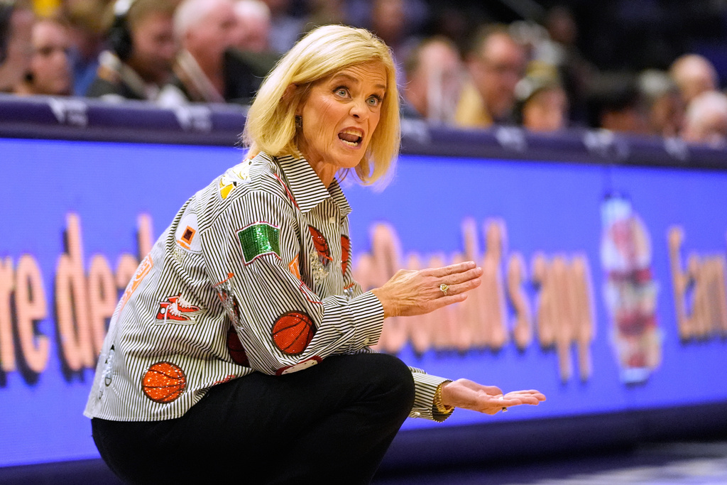 LSU head coach Kim Mulkey calls out from the bench in the first half an NCAA college basketball game against Alcorn State in Baton Rouge, La., Thursday, Nov. 20, 2025. (AP Photo/Gerald Herbert)