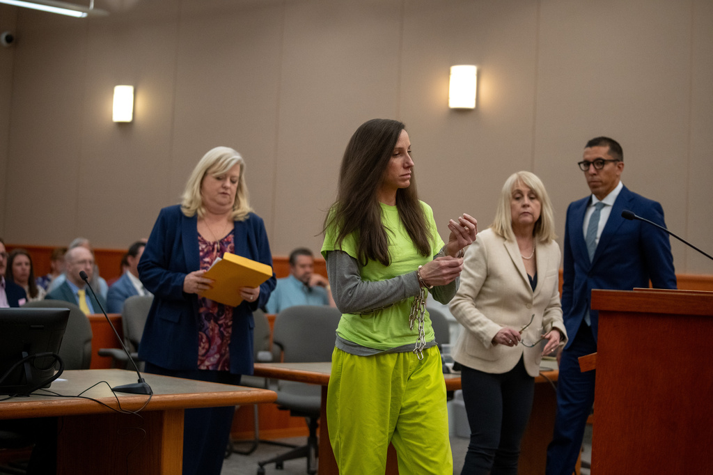 Kouri Richins prepares to speak at her sentencing in 3rd District Court in Park City, Utah, Wednesday, May 13, 2026. (Trent Nelson/The Salt Lake Tribune via AP, Pool)