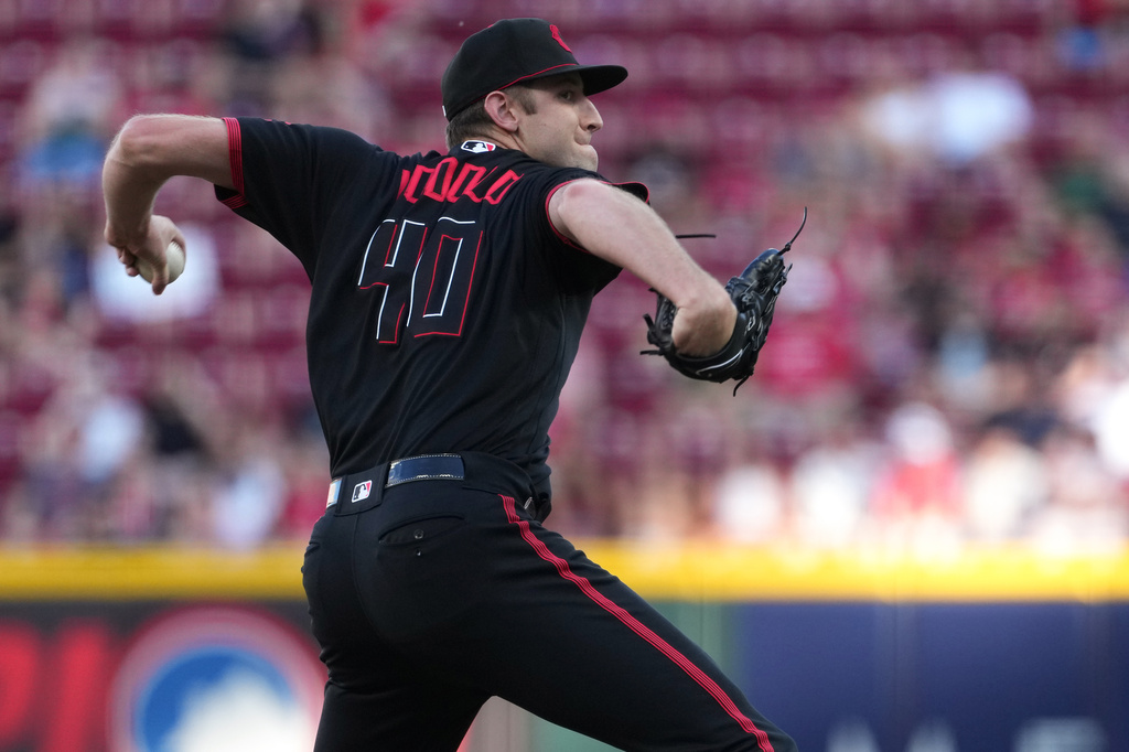 Cincinnati Reds pitcher Nick Lodolo delivers during the first inning of a baseball game against the Arizona Diamondbacks, Friday, June 12, 2026, in Cincinnati. (AP Photo/Kareem Elgazzar)