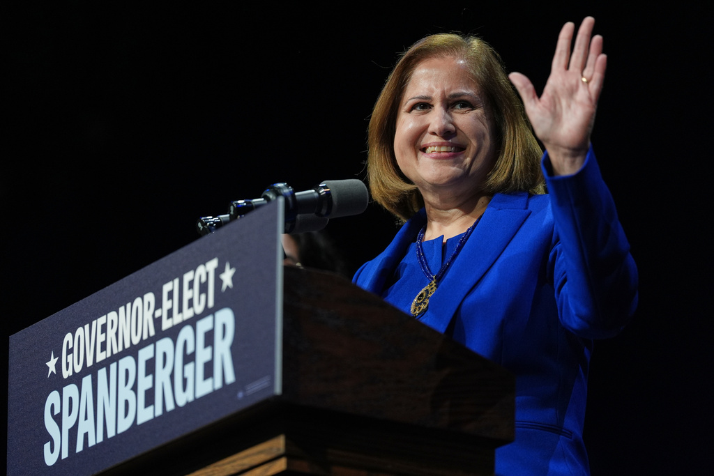 Democrat Ghazala Hashmi speaks on stage at an election night watch party for Democrat Abigail Spanberger after Hashmi was declared the winner of the Virginia lieutenant governor's race Tuesday, Nov. 4, 2025, in Richmond, Va. (AP Photo/Stephanie Scarbrough)