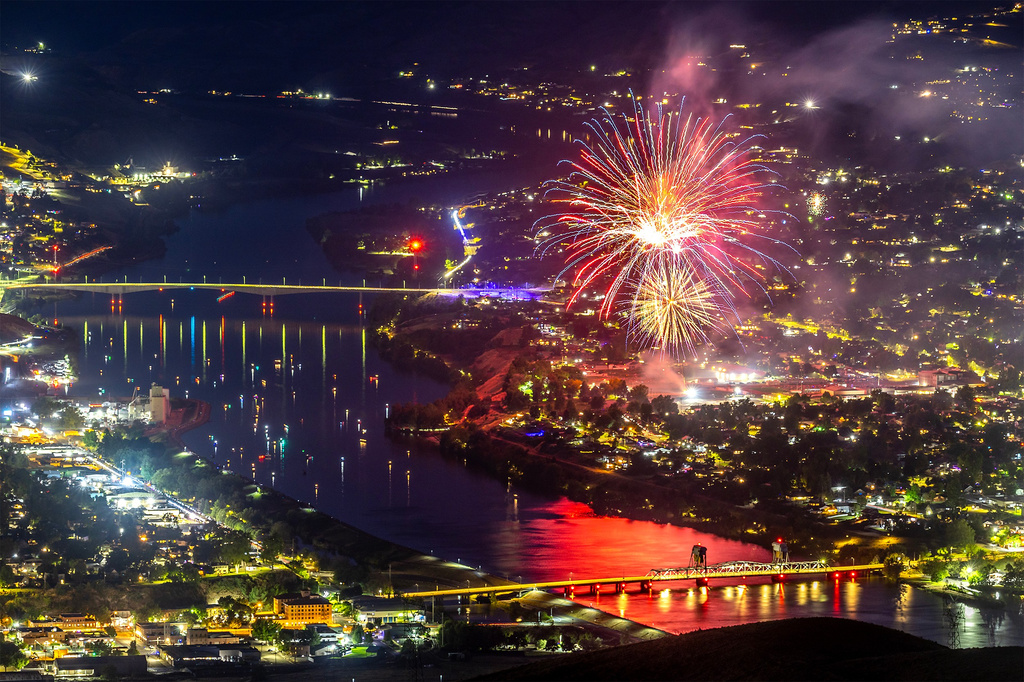 Fireworks explode over the Lewiston Clarkston Valley during the annual Clarkston Fourth of July fireworks show on Saturday, July 4, 2026, in Lewiston, Idaho. (August Frank/Lewiston Tribune via AP)