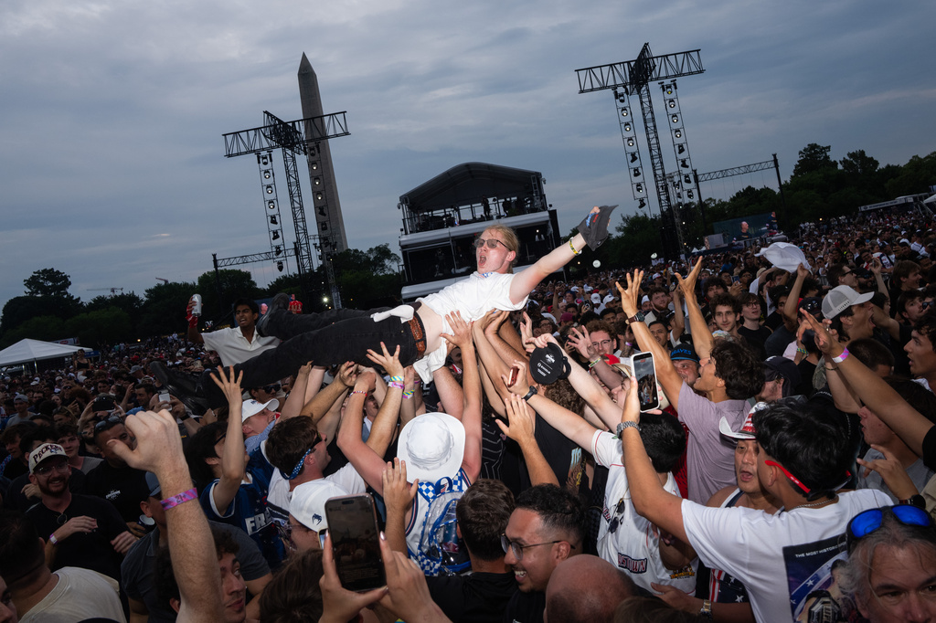 The UFC Fan Fest on the White House Ellipse ahead of the fights on the South Lawn, Sunday, June 14, 2026, in Washington. (AP Photo/Allison Robbert)