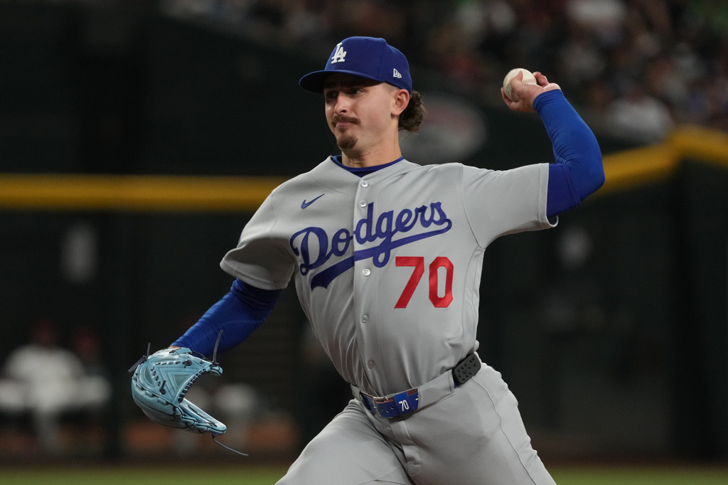 Los Angeles Dodgers pitcher Justin Wrobleski throws against the Arizona Diamondbacks in the first inning of a baseball game, Thursday, June 4, 2026, in Phoenix. (AP Photo/Rick Scuteri)