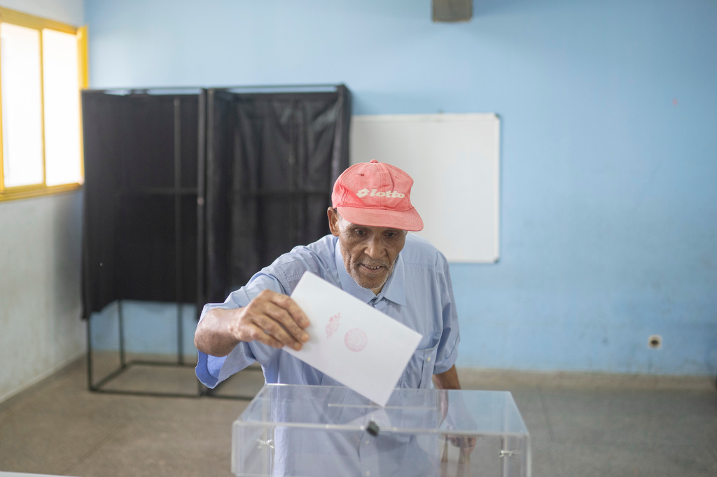 A man casts his vote inside a polling station during the legislative elections in Rabat, Morocco, Wednesday, Sept. 23, 2026. (AP Photo/Mosa'ab Elshamy)