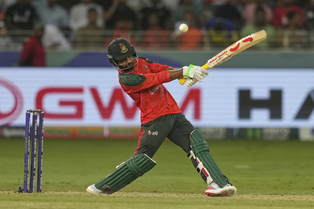Bangladesh's Towhid Hridoy plays a shot during the Asia Cup cricket match between Bangladesh and Sri Lanka at Dubai International Cricket Stadium in Dubai, United Arab Emirates, Saturday, Sept. 20, 2025. (AP Photo/Altaf Qadri)