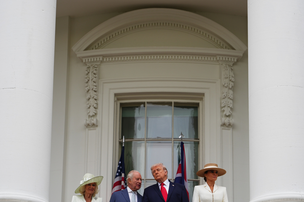 Queen Camilla, King Charles III, President Donald Trump and first lady Melania Trump attend an arrival ceremony on the South Lawn of the White House, Tuesday, April 28, 2026, in Washington. (AP Photo/Julia Demaree Nikhinson)